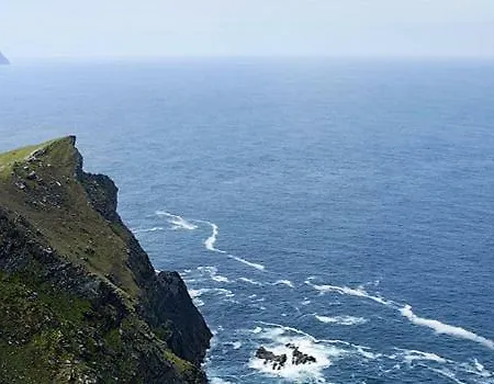 فندق مبيت وإفطار Cuas A' Gamhna *